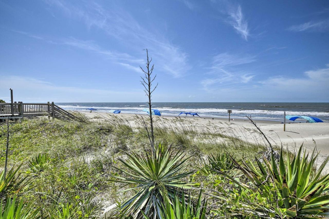 Oak Island Beach Abode With Deck Walk To Shore! Extérieur photo